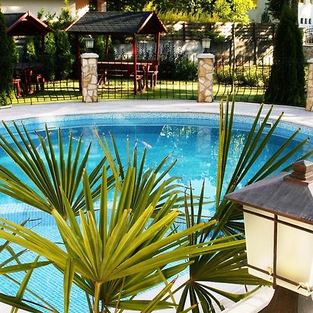 Villa Margarita Сиофок Екстериор снимка