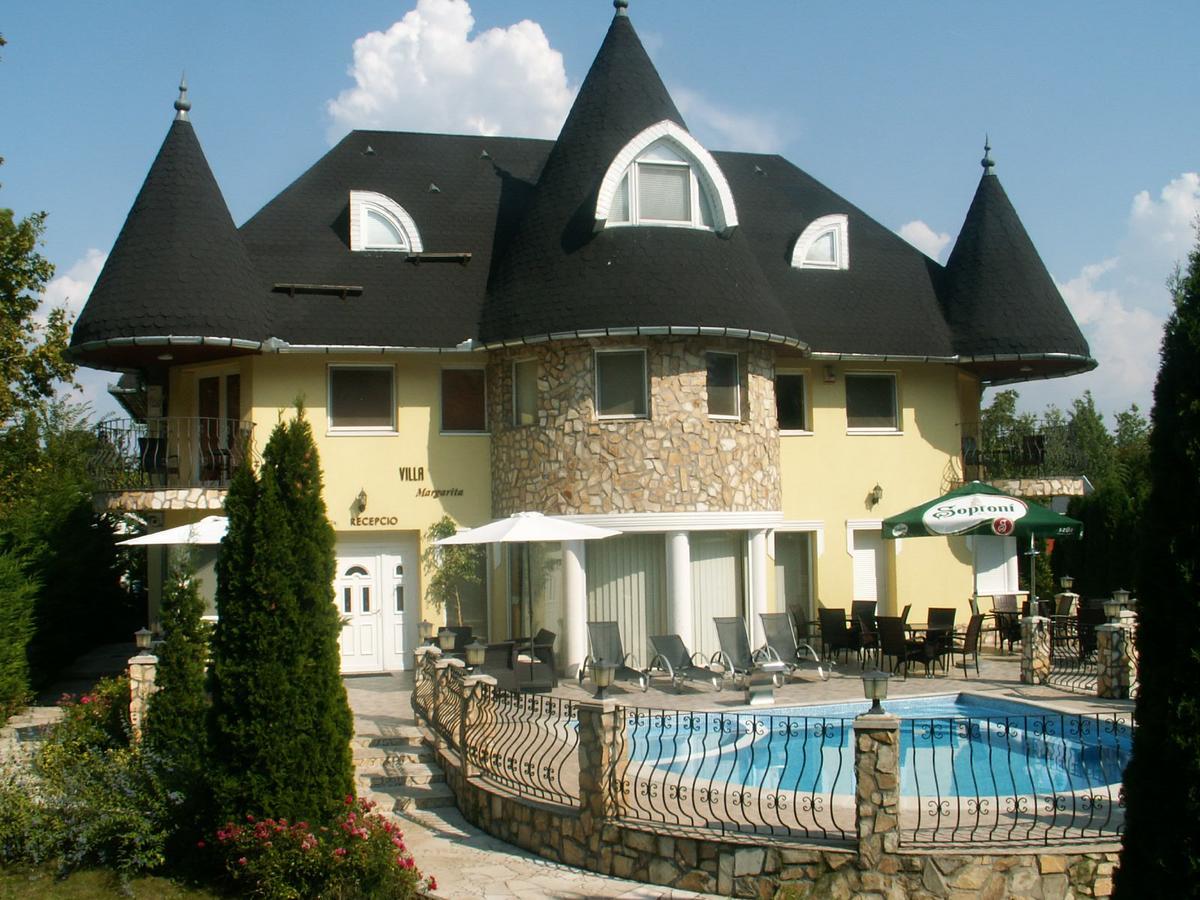 Villa Margarita Сиофок Екстериор снимка