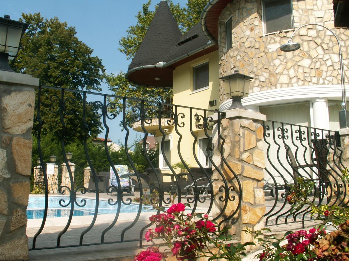 Villa Margarita Сиофок Екстериор снимка